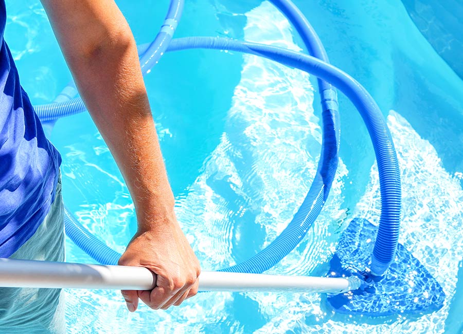 pool cleaning 2